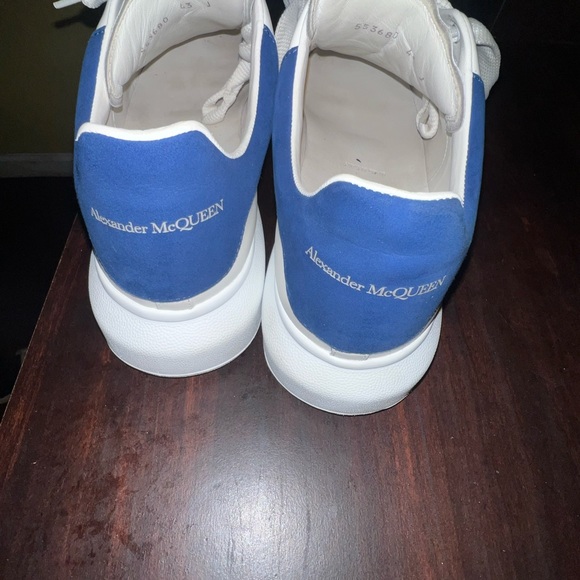 Alexander McQueen White Blue Slightly Used - Picture 3 of 3